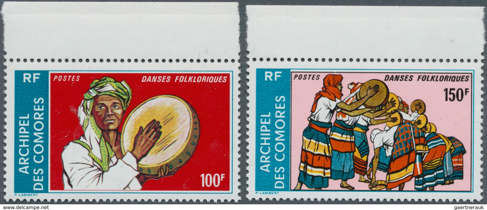 23348 Komoren: 1975, Traditional Dances Complete Set Of Two In An Investment Lot With 32 Sets Incl. Severa - Autres & Non Classés