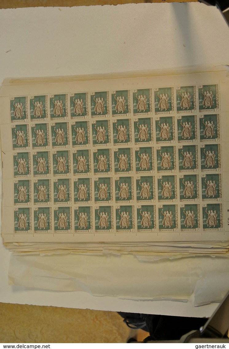 23404 Laos: 1961: Little box with complete sheets of revolutionary issues Pathet-Lao 1961. Michel no's 1,