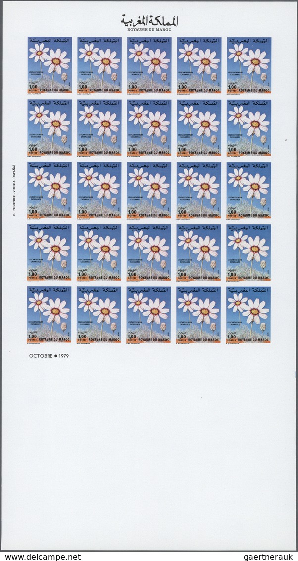 23630 Marokko: 1975/1980, U/m Collection Of 45 Different IMPERFORATE Complete Sheets (=1.125 Imperforate S - Maroc (1956-...)