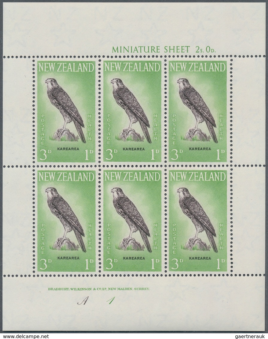 23719 Neuseeland: 1959/1966, BIRDS 12 Different Miniature Sheets With Six Or Eight Stamps Each, Mint Never - Neufs