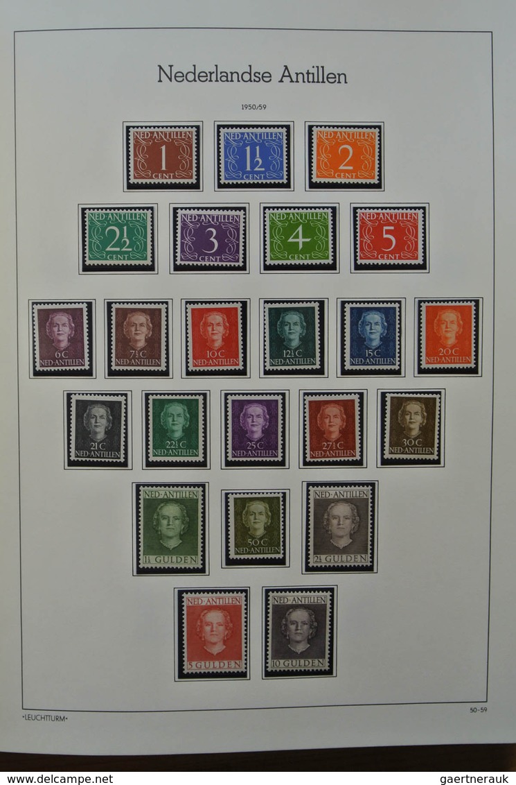 23744 Niederländische Antillen: 1889-2009. Very well filled, MNH, mint hinged and used collection Netherla