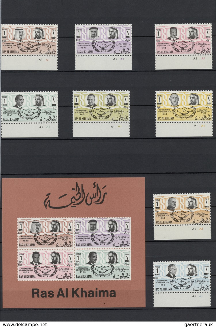 23883 Ras al Khaima: 1964/1969, u/m collection in a stockbook with many attractive thematic sets, imperfor