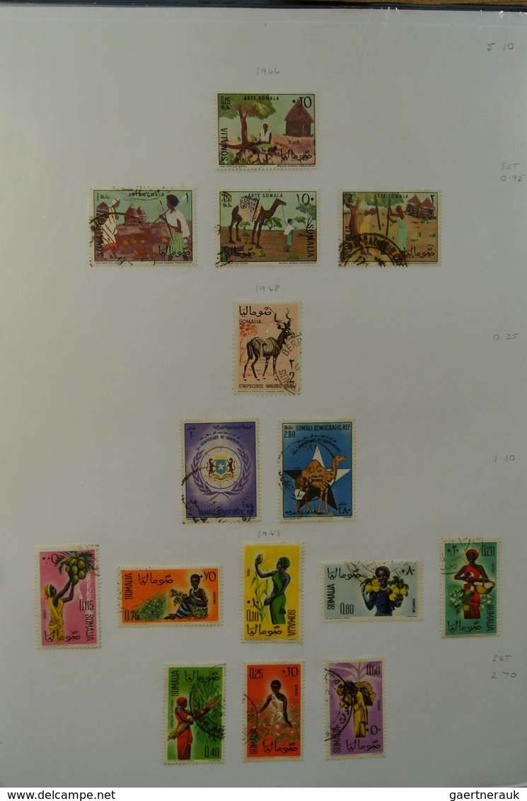 24093 Somalia: 1905-1968. MNH, mint hinged and used collection Somalia 1905-1968 in album. Collection incl