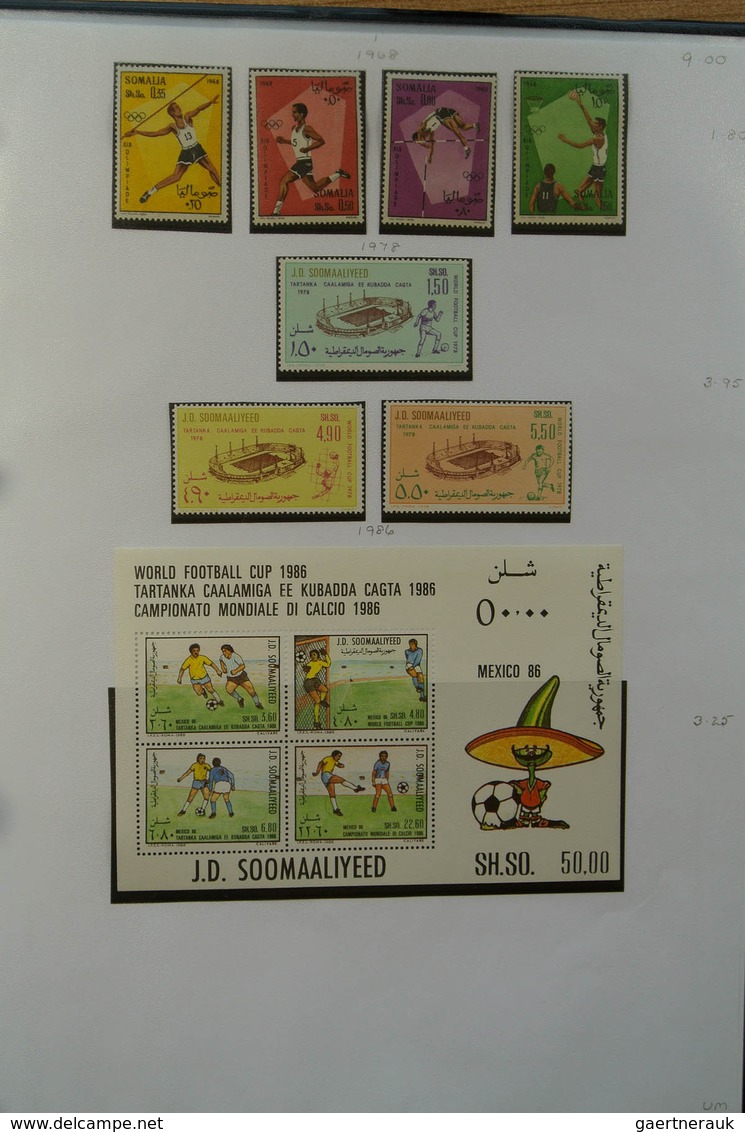 24093 Somalia: 1905-1968. MNH, mint hinged and used collection Somalia 1905-1968 in album. Collection incl