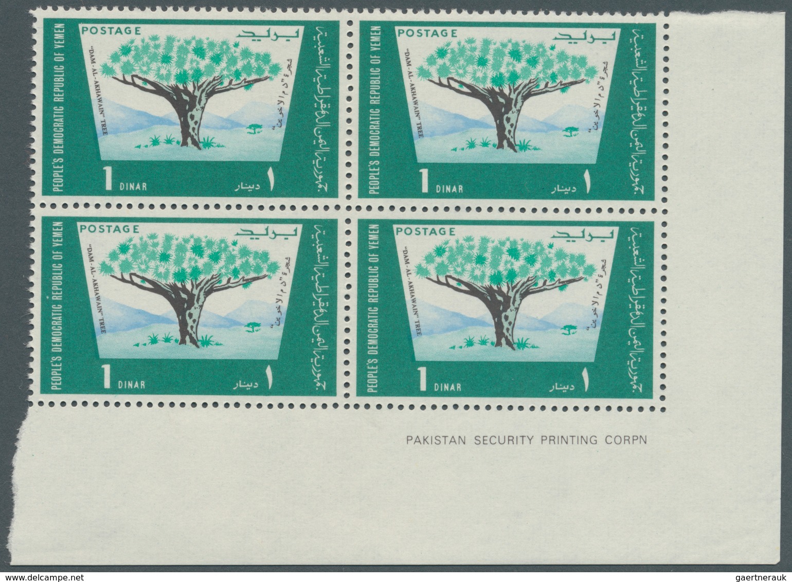 24145 Südjemen: 1968/1988 (ca.), Collection Of Blocks Of Four (1968/83) Mostly From Corners And The Later - Yémen