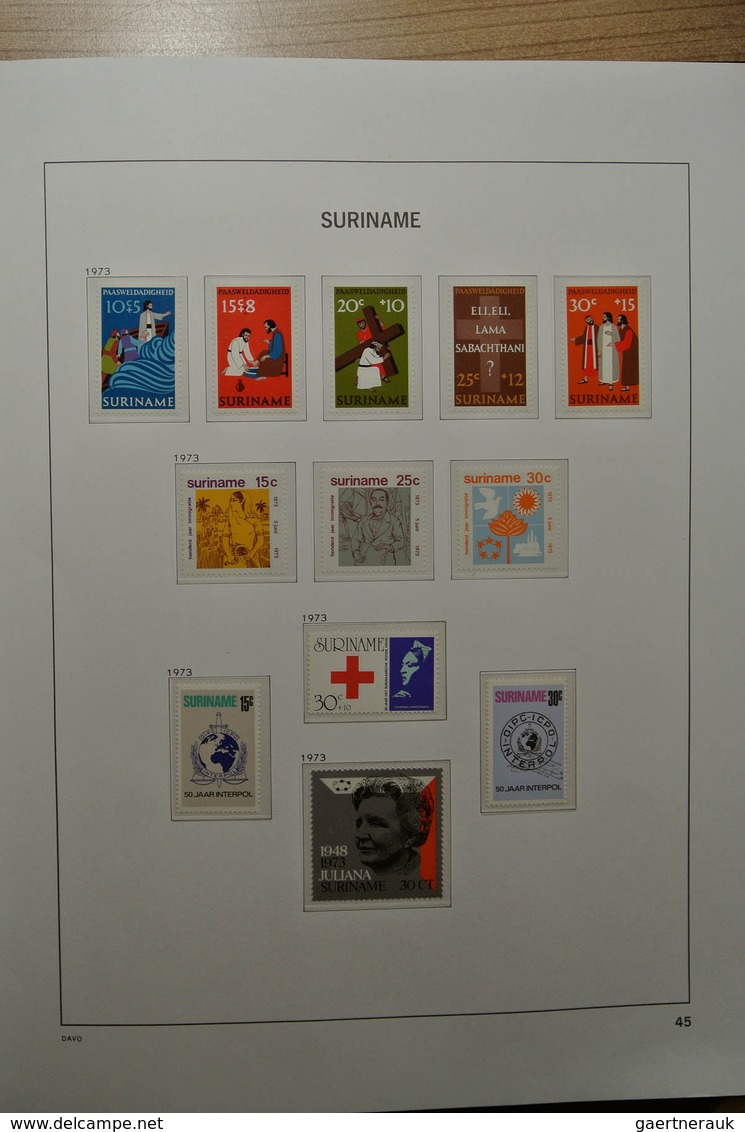 24150 Surinam: 1873-2000. Mostly MNH collection Surinam 1872-2000 in 2 Davo albums. Collection is till 194