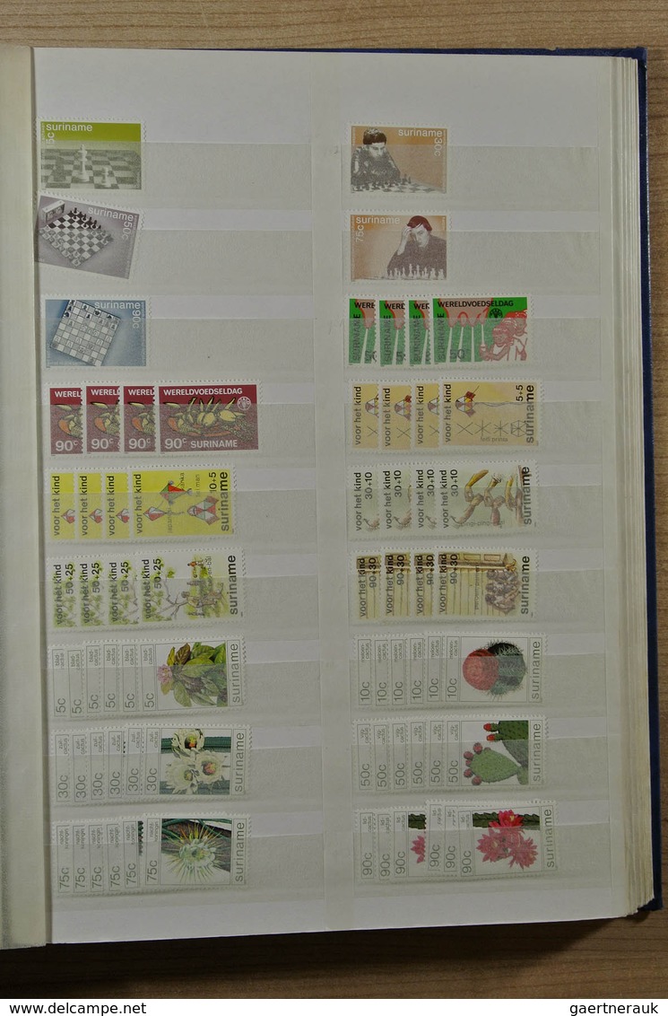 24154 Surinam: 1975-1992. Stockbook with an extensive, mostly MNH stock of Republic Surinam 1975-1992. Ver