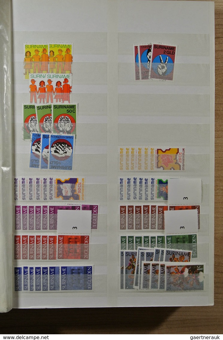 24154 Surinam: 1975-1992. Stockbook with an extensive, mostly MNH stock of Republic Surinam 1975-1992. Ver