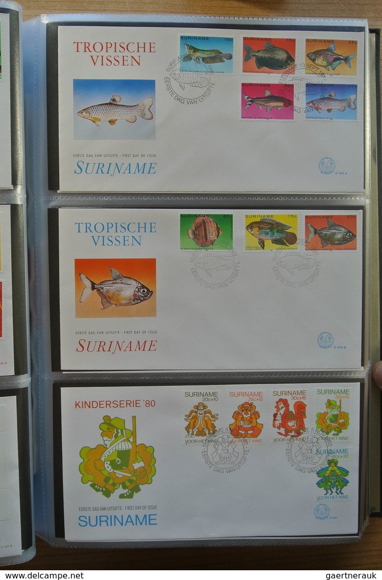 24155 Surinam: 1975-2005. With the exception of only a few FDC's a complete collection unaddressed FDC's o