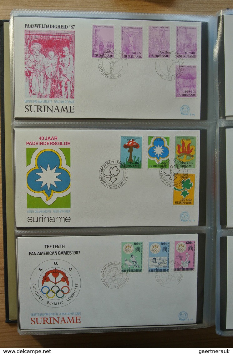 24155 Surinam: 1975-2005. With the exception of only a few FDC's a complete collection unaddressed FDC's o