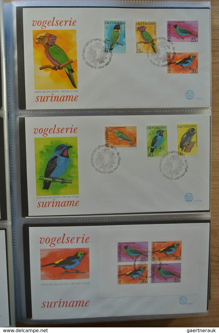 24155 Surinam: 1975-2005. With the exception of only a few FDC's a complete collection unaddressed FDC's o