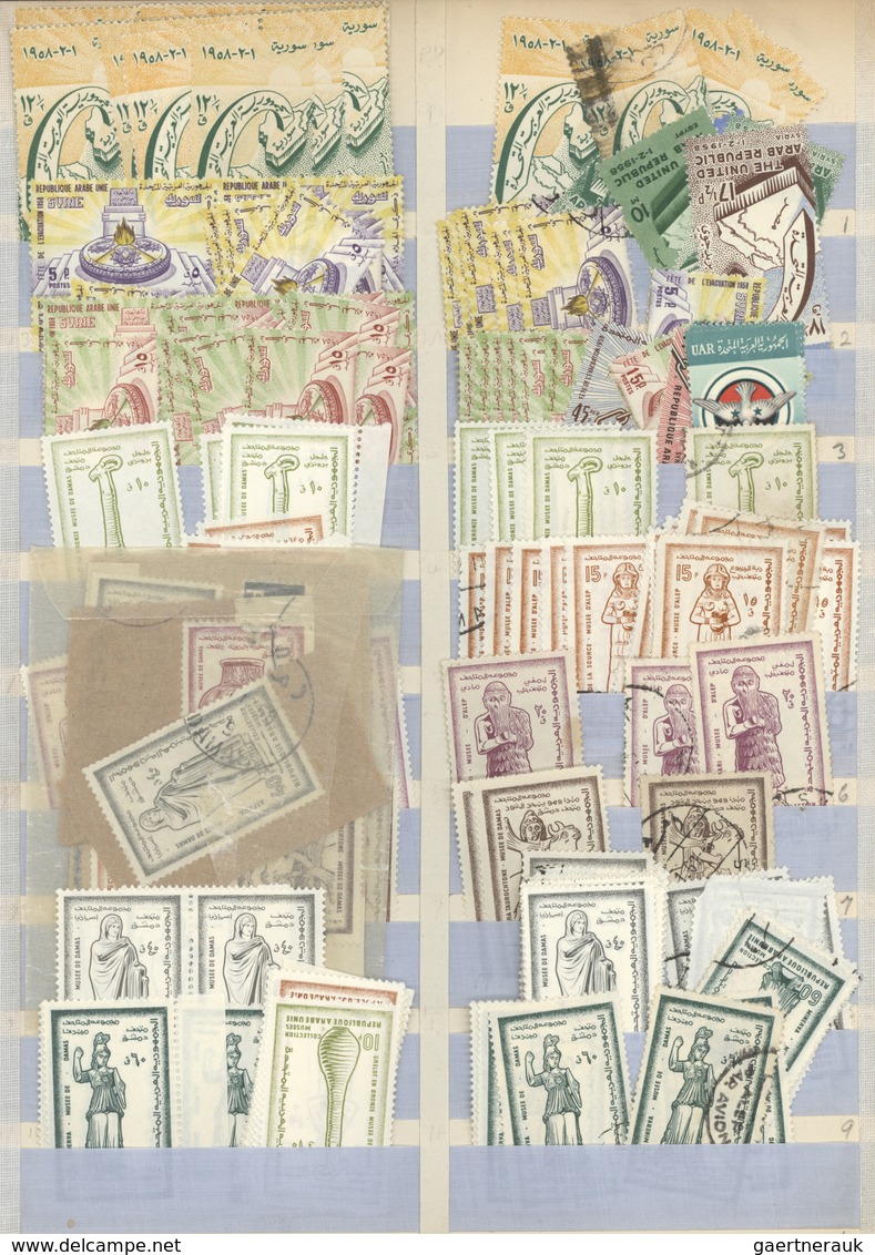 24220 Syrien: 1958/1965, Mint And Used Accumulation In A Stock Album, Well Filled With Plenty Of Material. - Syrie