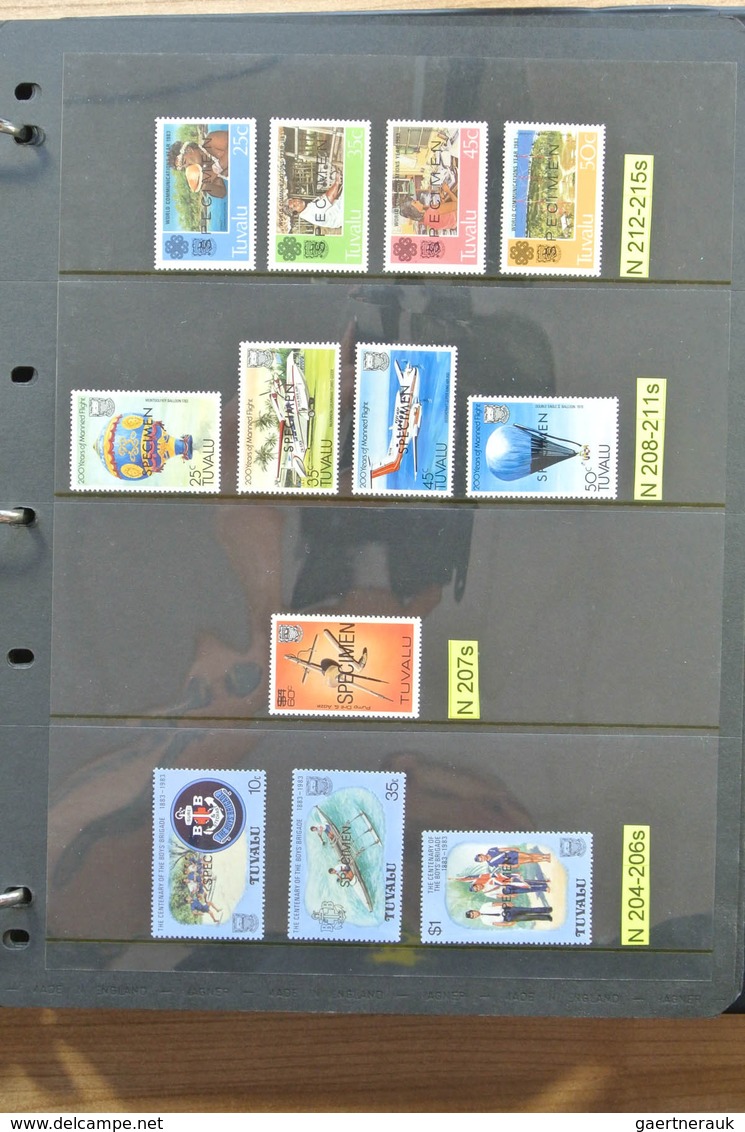 24292 Tuvalu: 1970-2006. Apparently complete, MNH collectie Tuvalu 1970-2006 with specimen overprints in 2