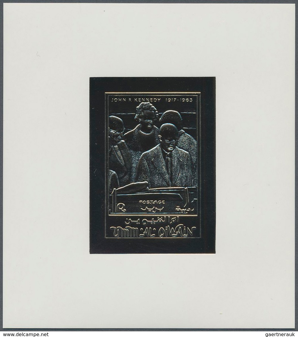 24298 Umm al Qaiwain: 1965/1968, GOLD/SILVER ISSUES, u/m assortment of 28 stamps and ten souvenir sheets.