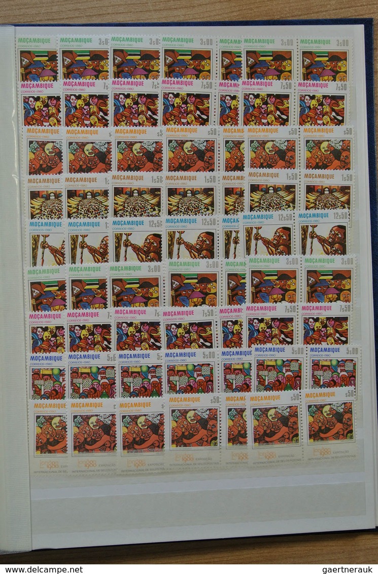 24568 Alle Welt: Stockbook with MNH material of various countries, many in sheets or sheetparts, including