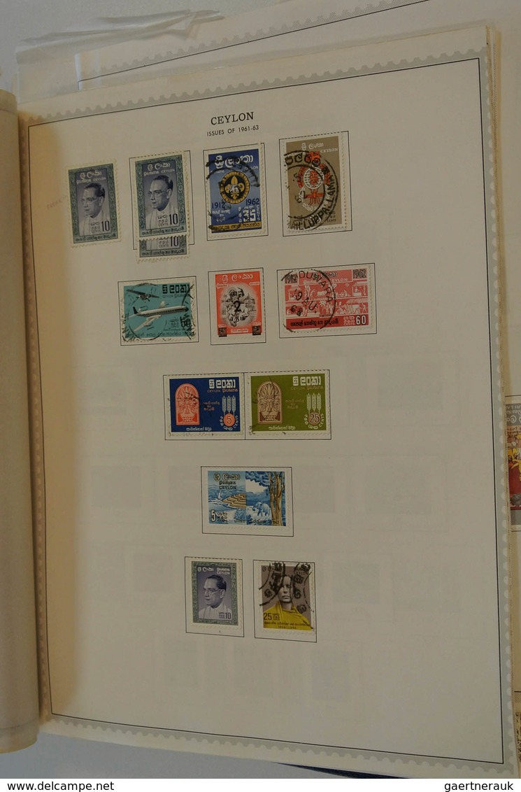 24685 Asien: Box with MNH, mint hinged and used material of British Asia. Mostly stamps of Ceylon and Paki