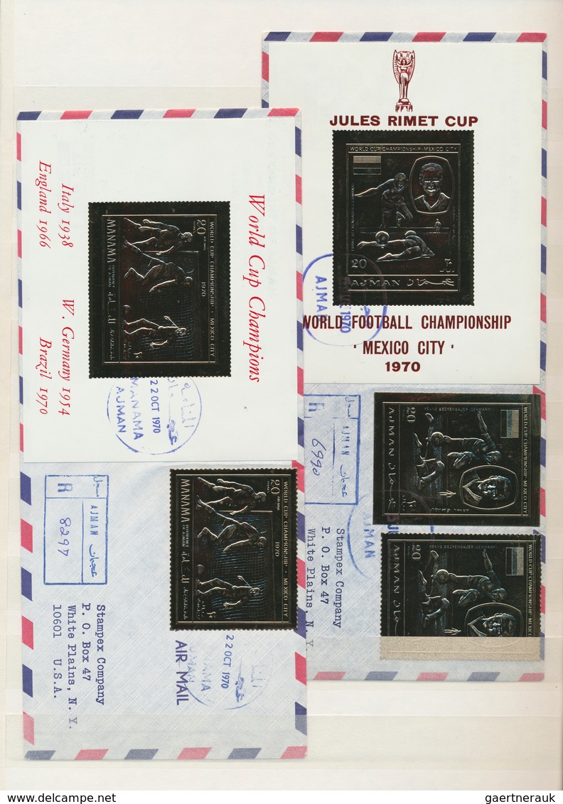 24908 Thematische Philatelie: 1960's/70's GOLD & SILVER STAMPS: Collection Of About 40 Souvenir Sheets And - Non Classés