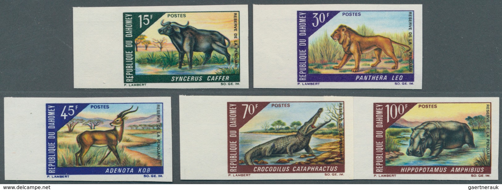 24913 Thematische Philatelie: 1970s/1990s. Lot With About 70 Proof And Color Proof Stamps Of Former French - Non Classés