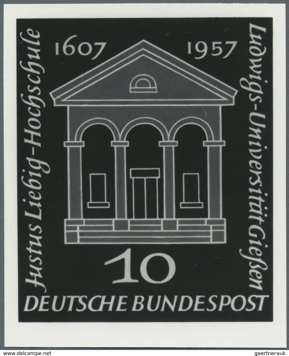 24960 Thematik: Architektur / architecture: 1903/1996 (approx), various countries. Accumulation of 116 ite