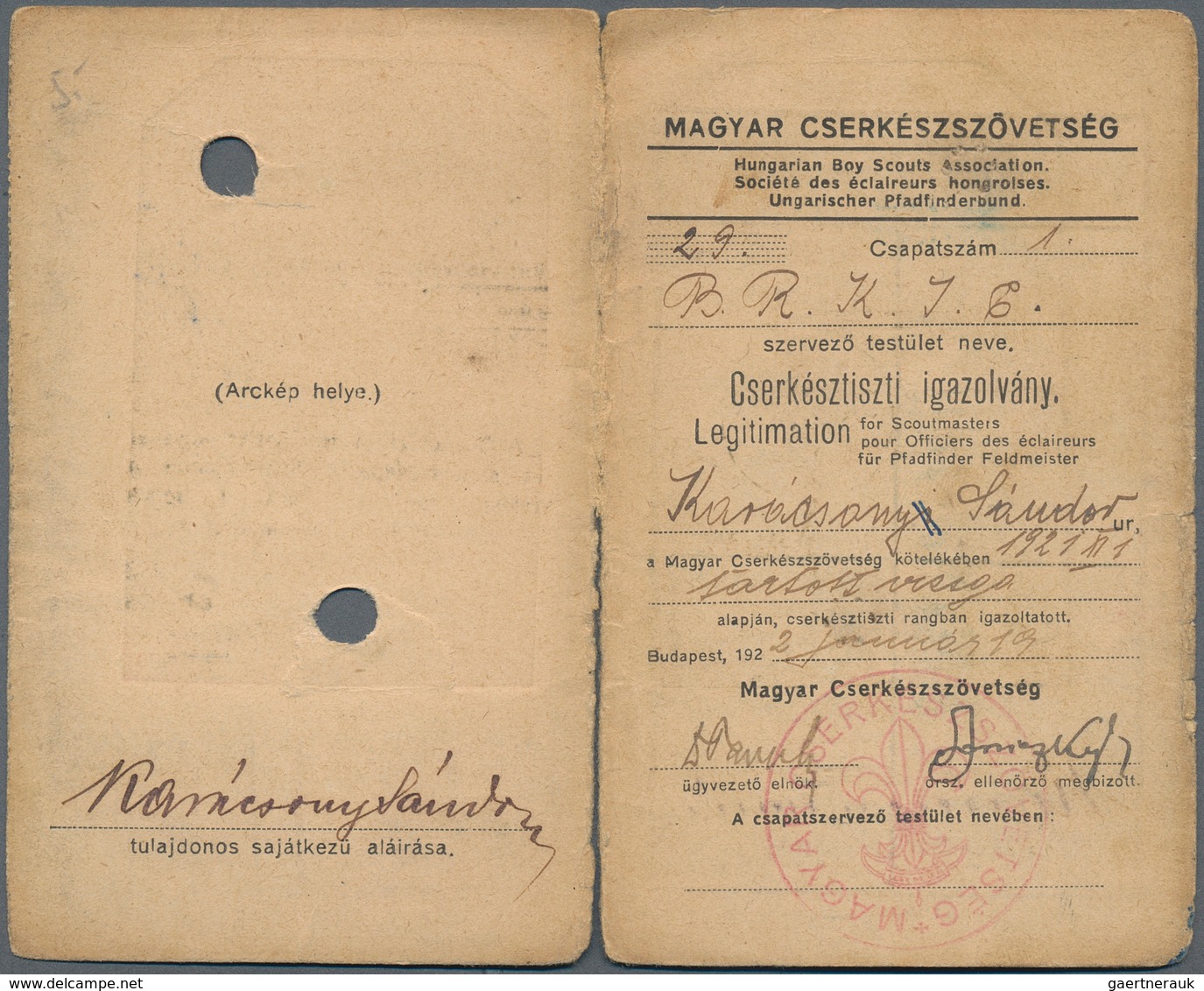 25400 Thematik: Pfadfinder / boy scouts: 1920/2010, Hungary. Collection of about 390 covers, cards and doc