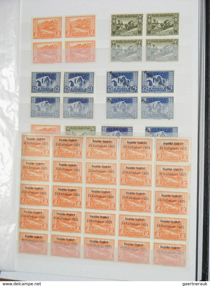 26014 Albanien: 1920/30 (ca.): Collection MNH sheetparts of Albania ca. 1920-1930 in 2 stockbooks. Contain