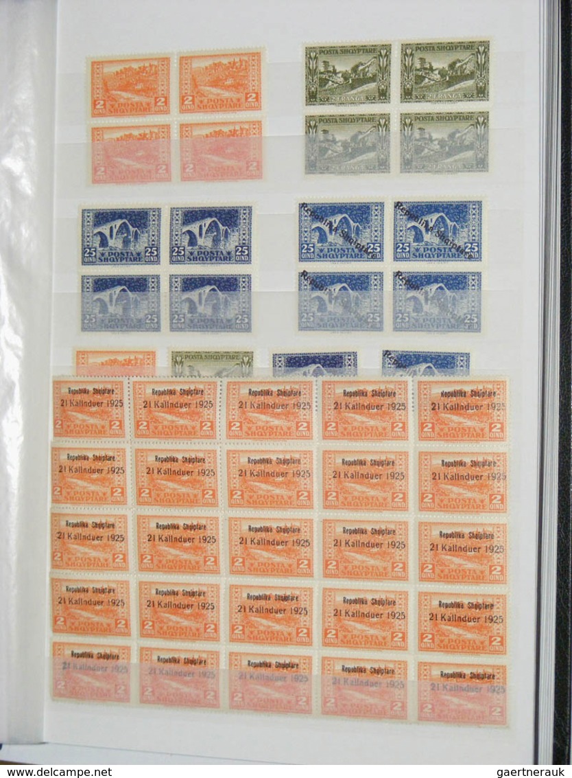 26014 Albanien: 1920/30 (ca.): Collection MNH sheetparts of Albania ca. 1920-1930 in 2 stockbooks. Contain