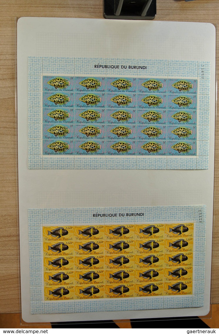 26127 Belgien: Folder With Ca. 85, Mostly MNH, Complete Sheets Of Various Belgian Territories, Including B - Autres & Non Classés