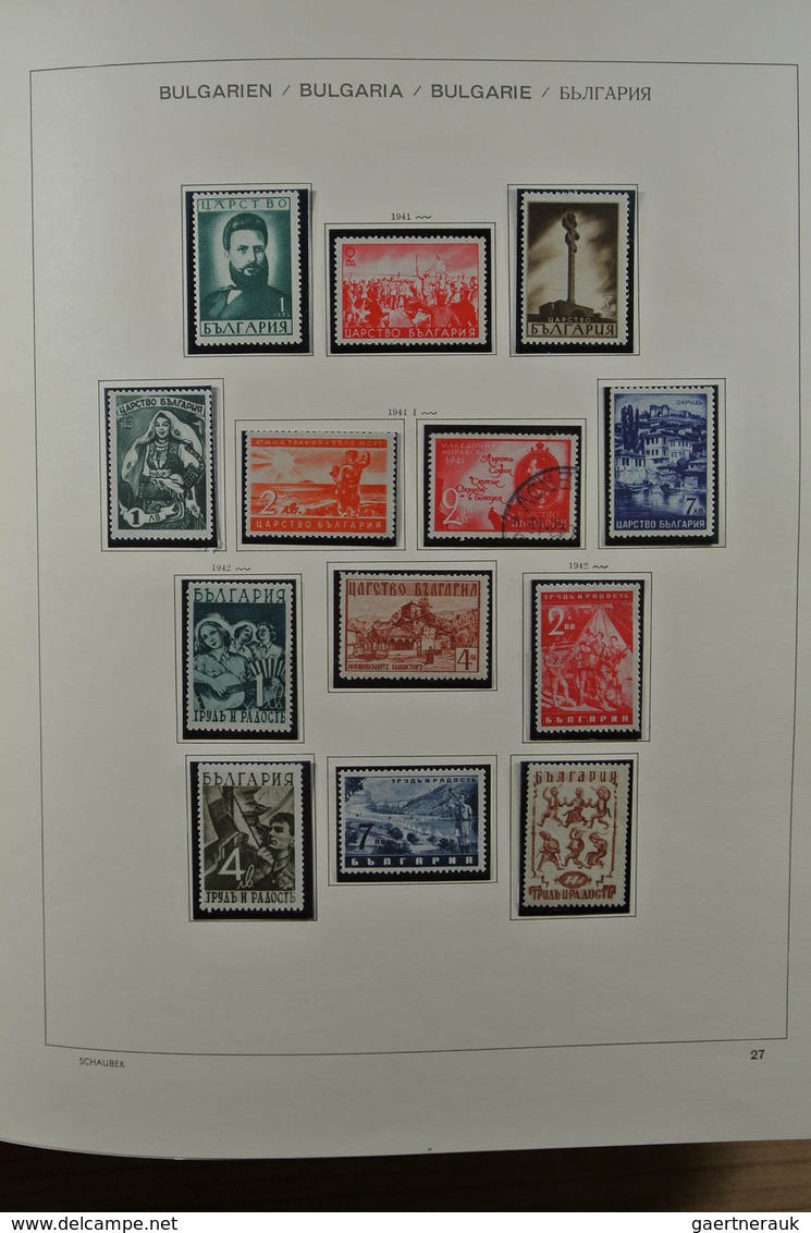 26183 Bulgarien: 1879-1983. Very powerful nearly complete mint and used collection, very many better singl