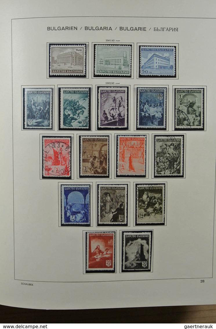 26183 Bulgarien: 1879-1983. Very powerful nearly complete mint and used collection, very many better singl