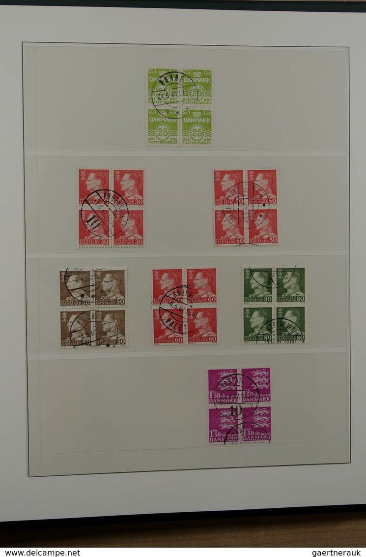 26216 Dänemark: Album and 2 stockbooks with various used material of Denmark, including many blocks of 4,