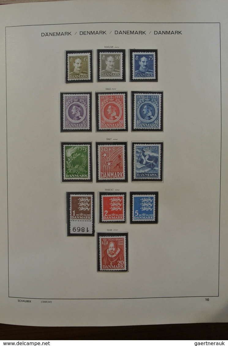 26223 Dänemark: 1854-1989. Well filled, partly double, MNH, mint hinged and used collection Denmark 1854-1