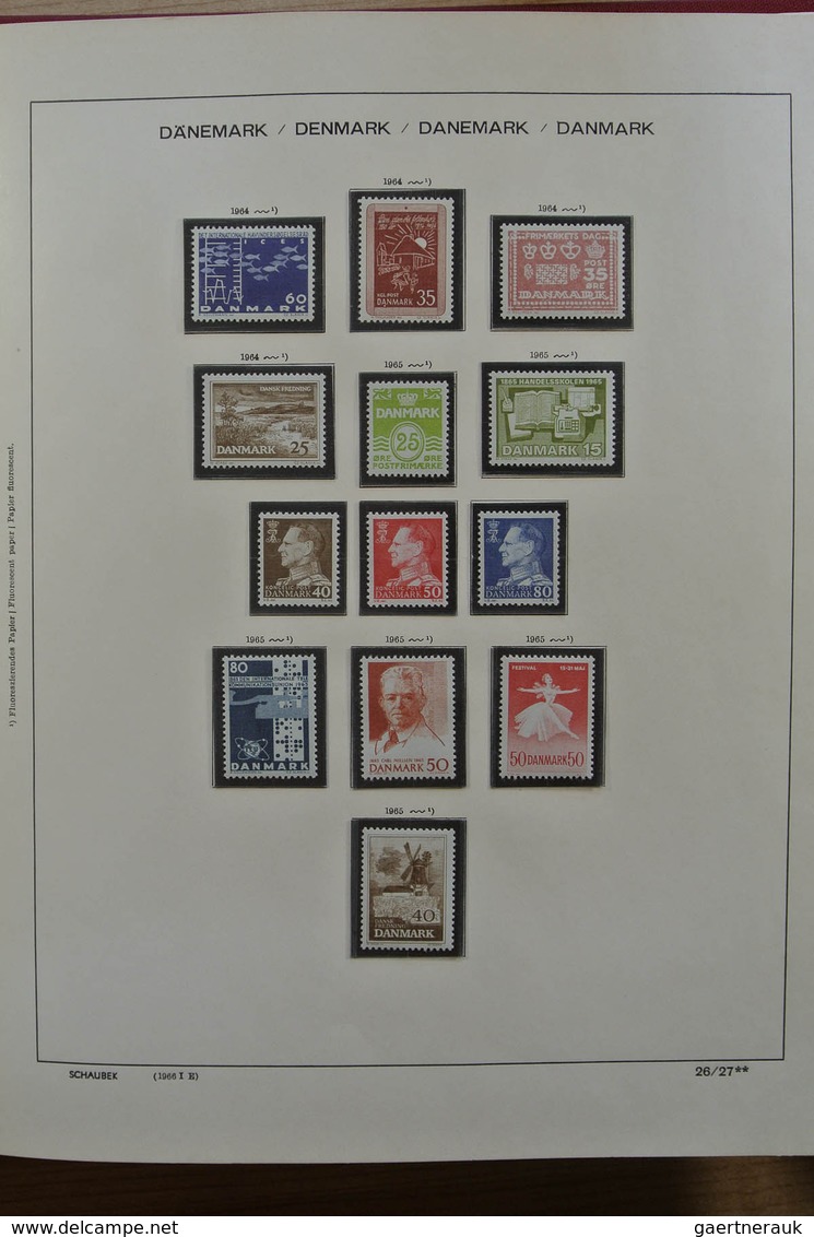 26223 Dänemark: 1854-1989. Well filled, partly double, MNH, mint hinged and used collection Denmark 1854-1