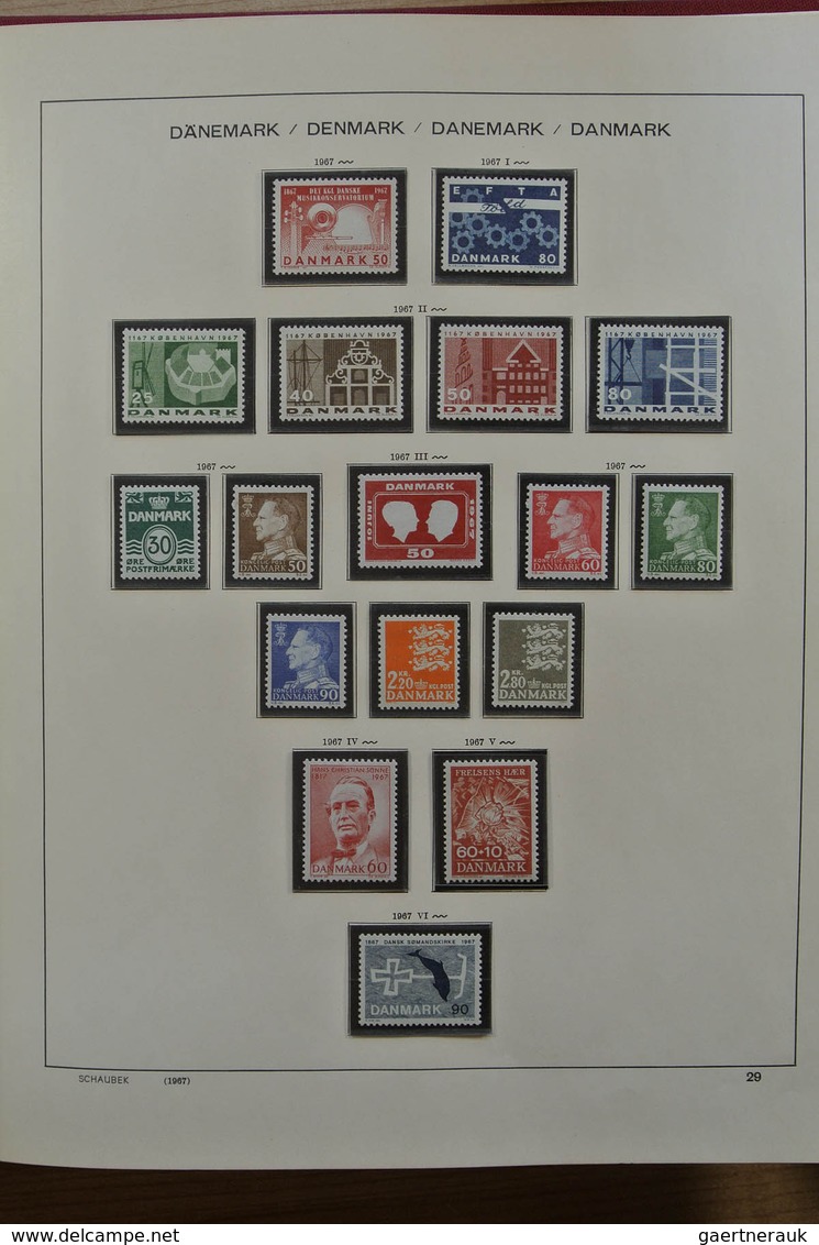 26223 Dänemark: 1854-1989. Well filled, partly double, MNH, mint hinged and used collection Denmark 1854-1