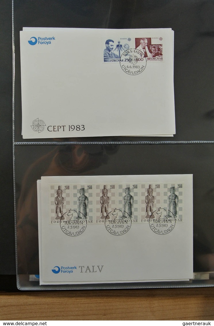 26261 Dänemark - Färöer: 1978-1997 Well Filled Collection FDC's Of Faroe Islands 1978-1997 In Album. - Féroé (Iles)