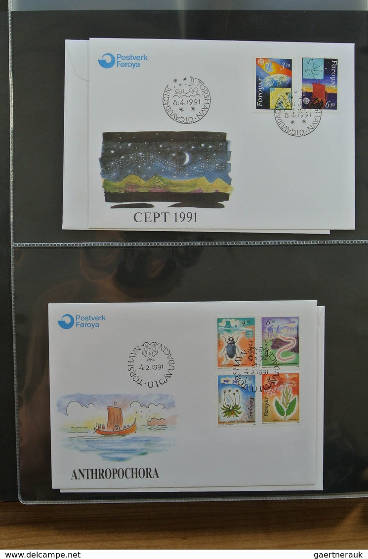 26261 Dänemark - Färöer: 1978-1997 Well filled collection FDC's of Faroe Islands 1978-1997 in album.