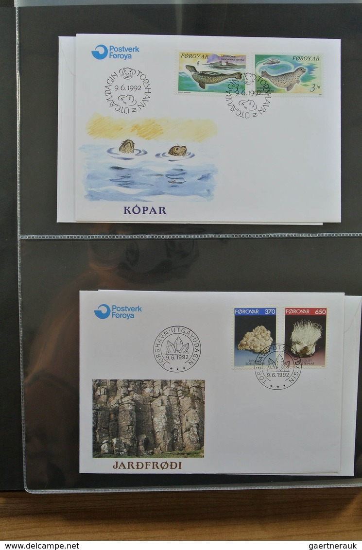 26261 Dänemark - Färöer: 1978-1997 Well filled collection FDC's of Faroe Islands 1978-1997 in album.