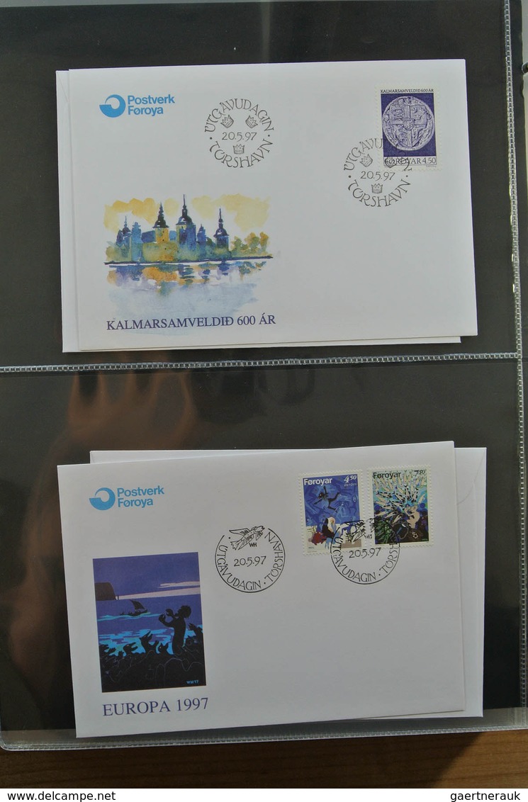 26261 Dänemark - Färöer: 1978-1997 Well filled collection FDC's of Faroe Islands 1978-1997 in album.