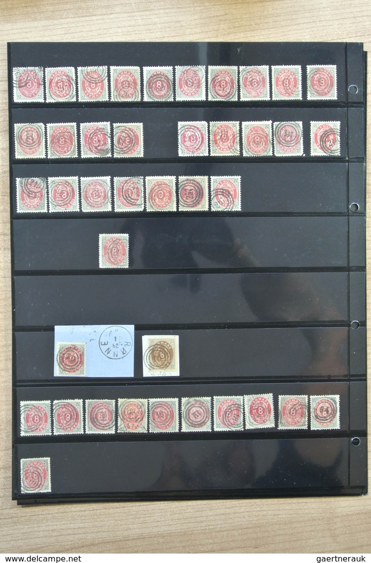 26280 Dänemark - Stempel: Lot Of Over 280 Stamps Of Denmark With Numeral Cancels On Stockpages In Folder. - Machines à Affranchir (EMA)