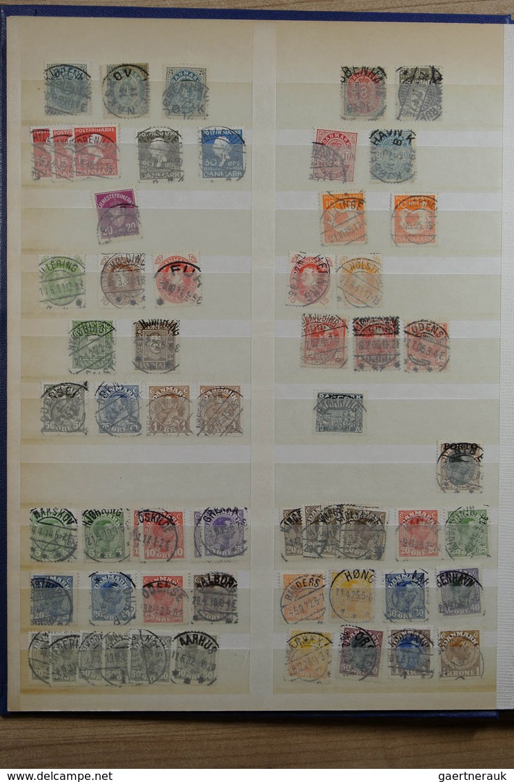 26281 Dänemark - Stempel: Stockbook With Hundreds Of Stamps Of Denmark, Specially Collected For Nice And C - Machines à Affranchir (EMA)