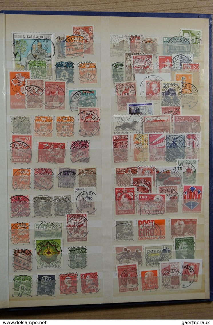 26281 Dänemark - Stempel: Stockbook with hundreds of stamps of Denmark, specially collected for nice and c