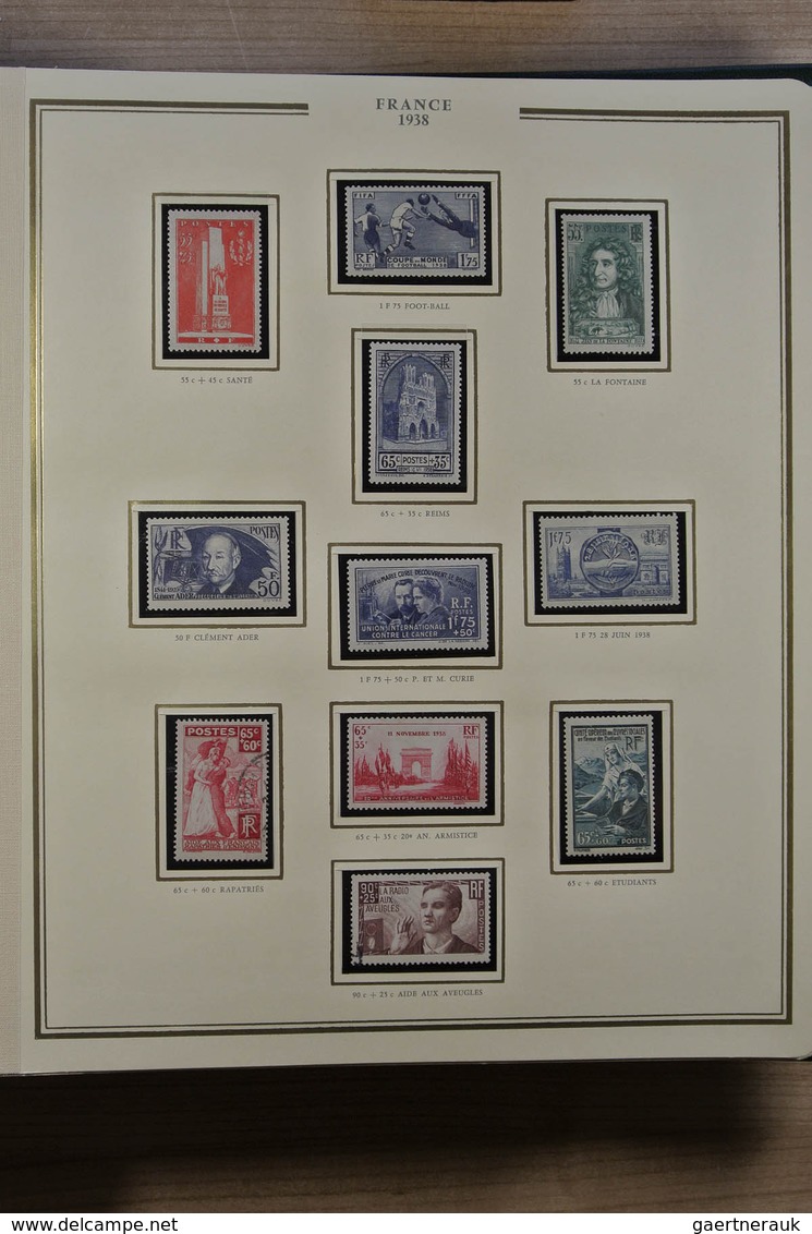 26419 Frankreich: 1900-1972. Well filled, MNH, mint hinged and used collection France 1900-1972 in 3 luxe