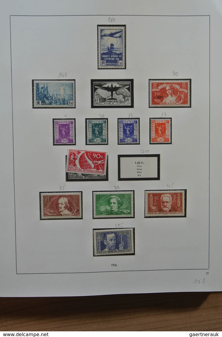 26422 Frankreich: 1900-1954. MNH and mint hinged collection France 1900-1954 in Safe album. Collection con