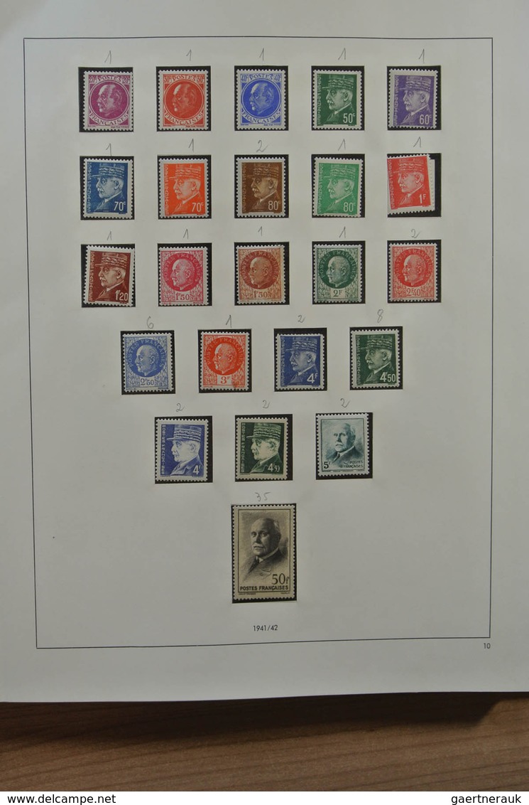 26422 Frankreich: 1900-1954. MNH and mint hinged collection France 1900-1954 in Safe album. Collection con