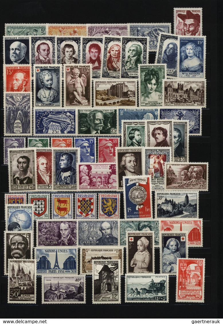 26442 Frankreich: 1942/1982, U/m Collection In Two Stockbooks, Apparently Excl. A Few Items More Or Less C - Oblitérés