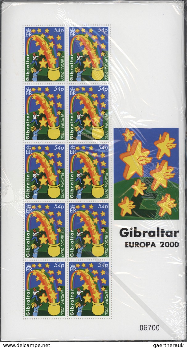 26563 Gibraltar: 2000, Europa, 30000 Sets In Complete Sheets Of 10 Stamps Each, All Mint Never Hinged. Mic - Gibraltar