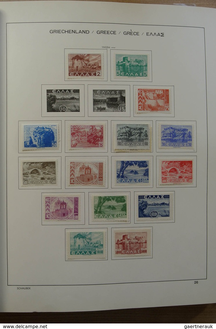 26581 Griechenland: 1872-1986. Nice, mint hinged and used collection Greece 1872-1986 in Schaubek album.