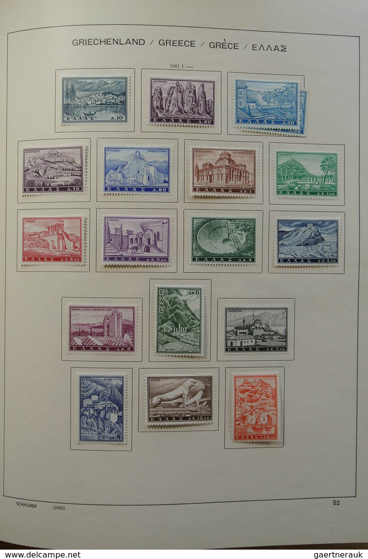 26581 Griechenland: 1872-1986. Nice, mint hinged and used collection Greece 1872-1986 in Schaubek album.