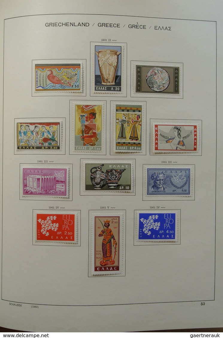 26581 Griechenland: 1872-1986. Nice, mint hinged and used collection Greece 1872-1986 in Schaubek album.