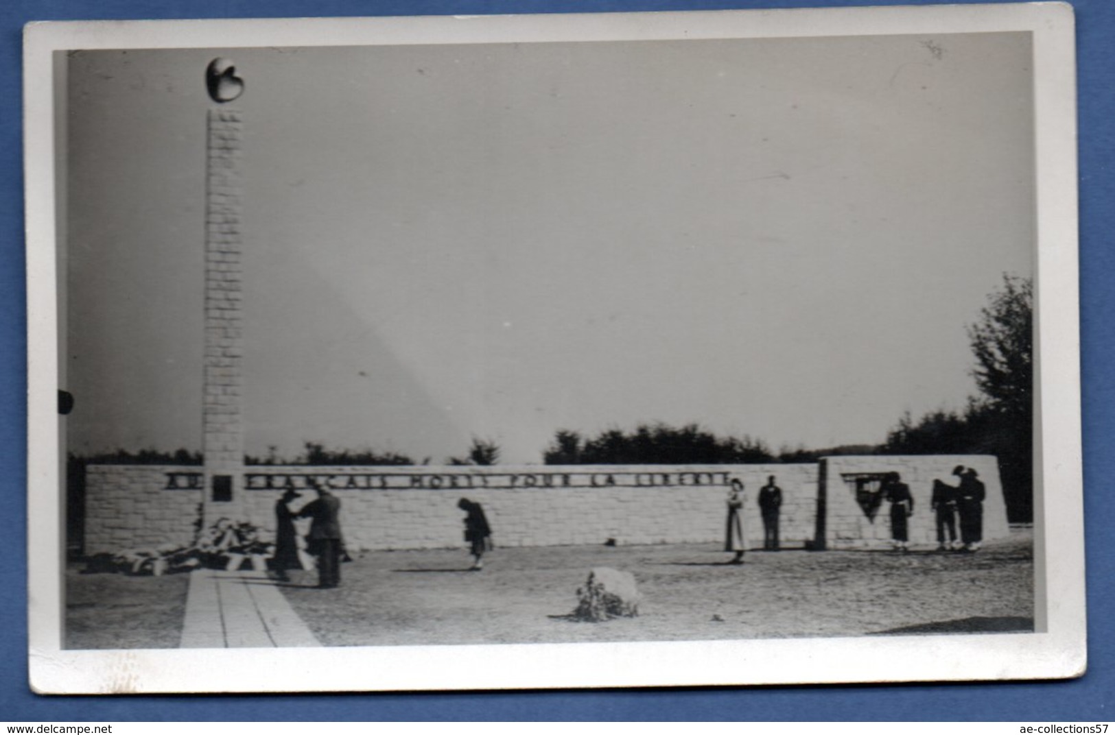 Mauthausen  -- Monument Aux Morts Français - Other & Unclassified