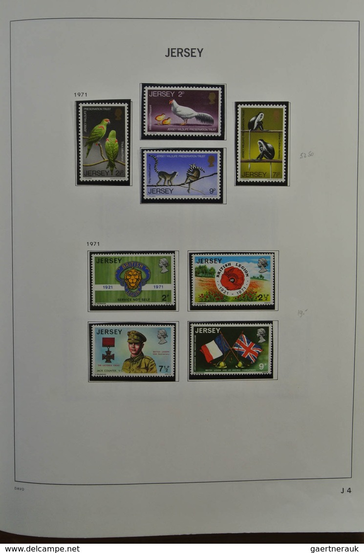 26756 Großbritannien - Kanalinseln: 1969-1992. Mostly MNH collection Channel Islands 1969-1992 in Davo alb